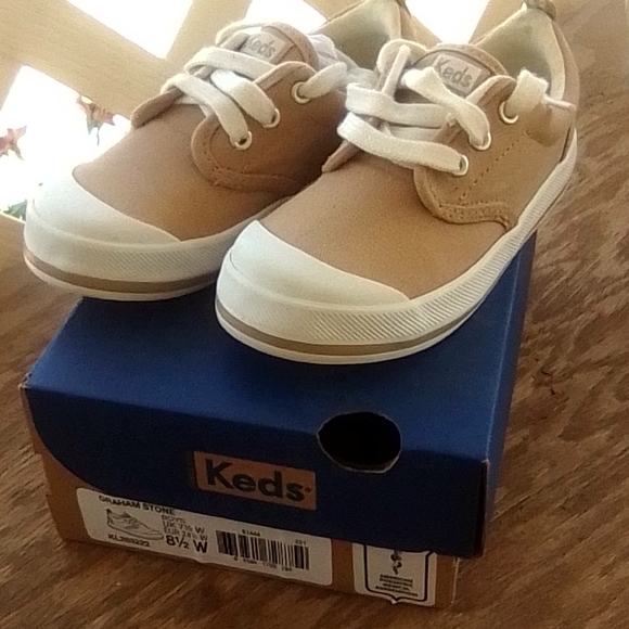 Toddler Keds Shoes sz 8.5W - Picture 1 of 4